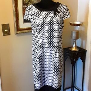 London Times stretch black white geometric print cap sleeve dress bow SZ 12…EUC
